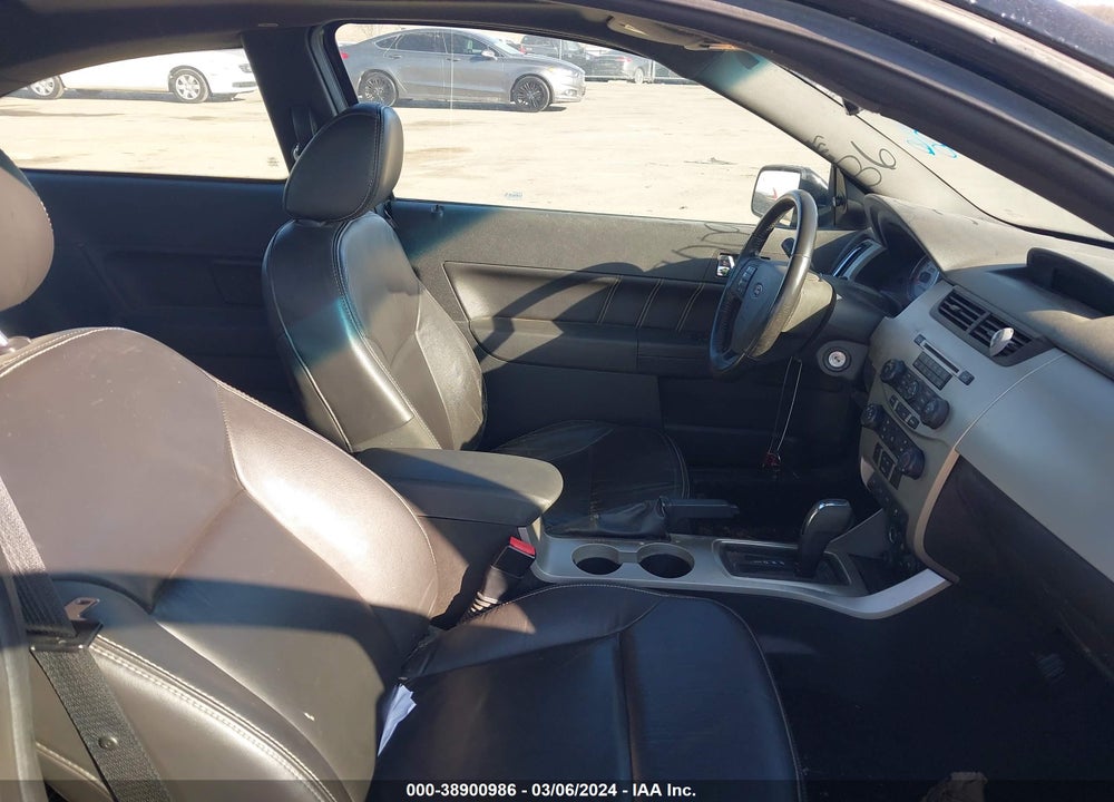 2010 FORD FOCUS SES VIN: 1FAHP3DN1AW203182