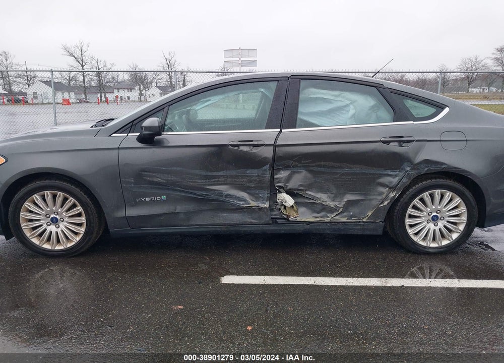 2016 FORD FUSION HYBRID S VIN: 3FA6P0UU6GR263127