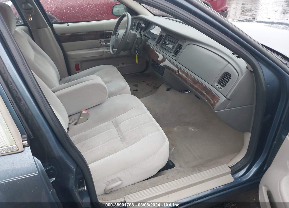 2008 MERCURY GRAND MARQUIS GS VIN: 2MEFM74V28X602956