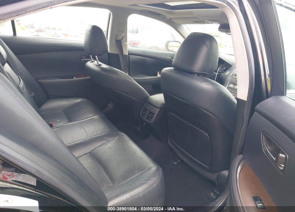 2010 LEXUS ES 350 VIN: JTHBK1EG8A2351029