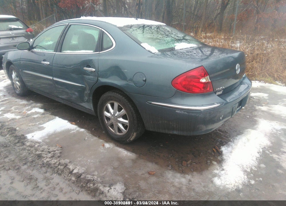 2007 BUICK LACROSSE CX VIN: 2G4WC582071163147