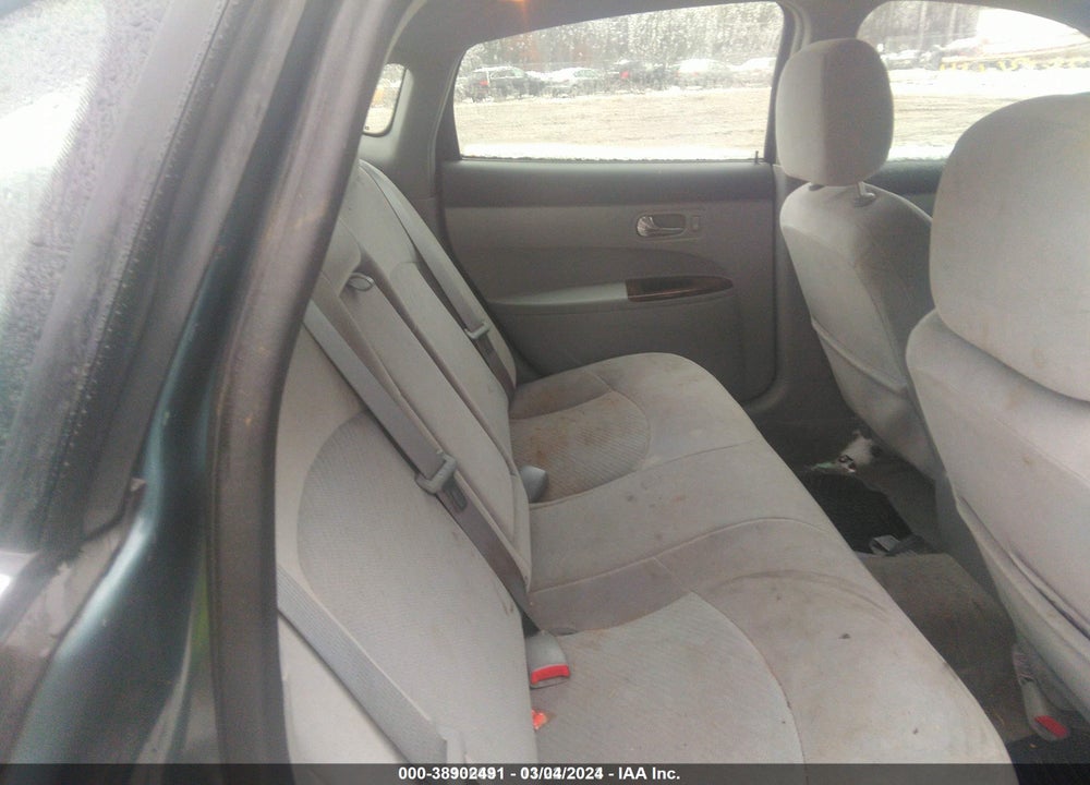 2007 BUICK LACROSSE CX VIN: 2G4WC582071163147