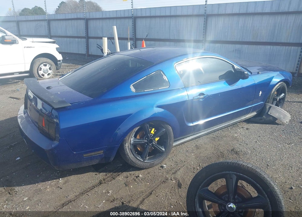 2008 FORD MUSTANG V6 DELUXE/V6 PREMIUM VIN: 1ZVHT80N685153031