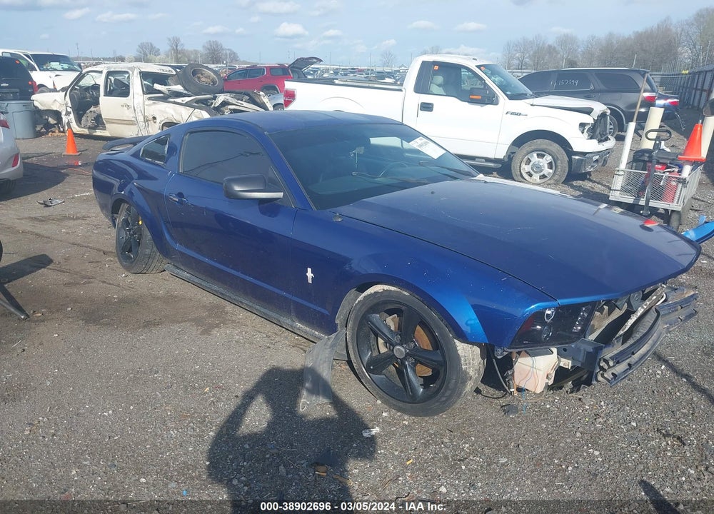 2008 FORD MUSTANG V6 DELUXE/V6 PREMIUM VIN: 1ZVHT80N685153031