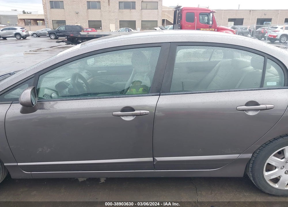 2009 HONDA CIVIC LX VIN: 19XFA16579E034649