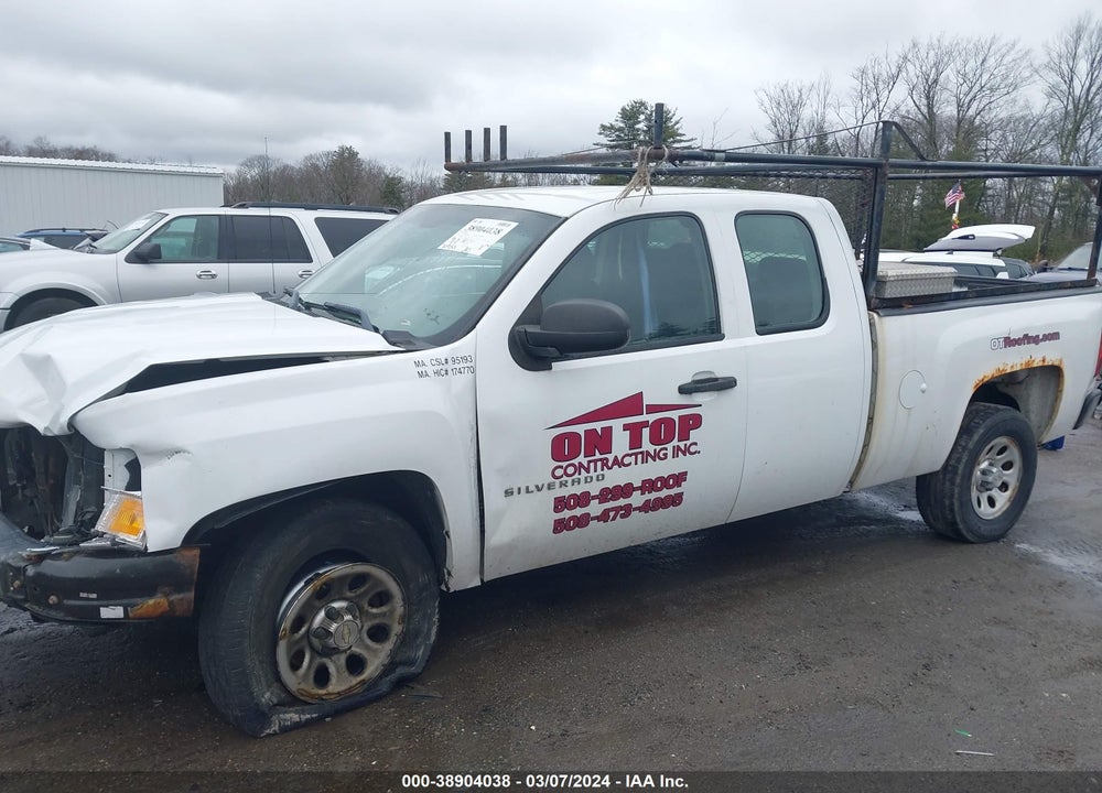 2011 CHEVROLET SILVERADO 1500 WORK TRUCK VIN: 1GCRKPEA7BZ283376