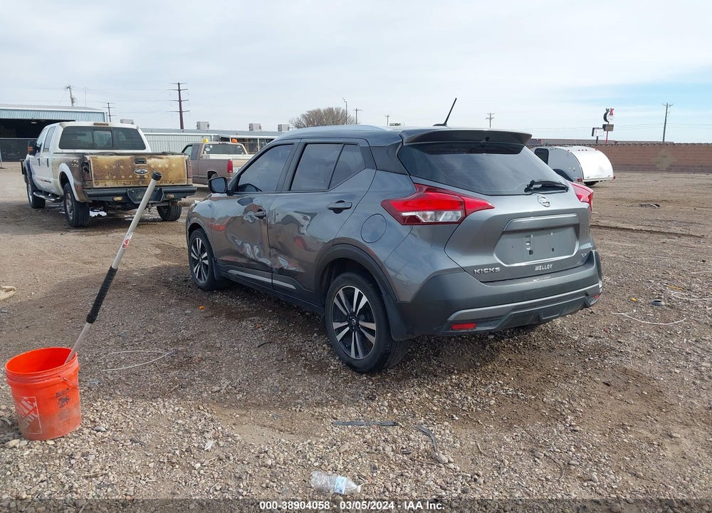 2019 NISSAN KICKS SR VIN: 3N1CP5CU3KL542187