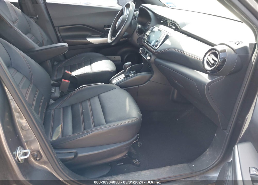 2019 NISSAN KICKS SR VIN: 3N1CP5CU3KL542187