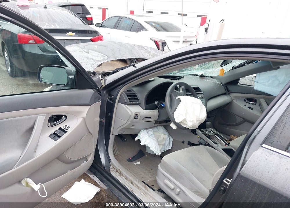 2009 TOYOTA CAMRY LE VIN: 4T4BE46K79R122775