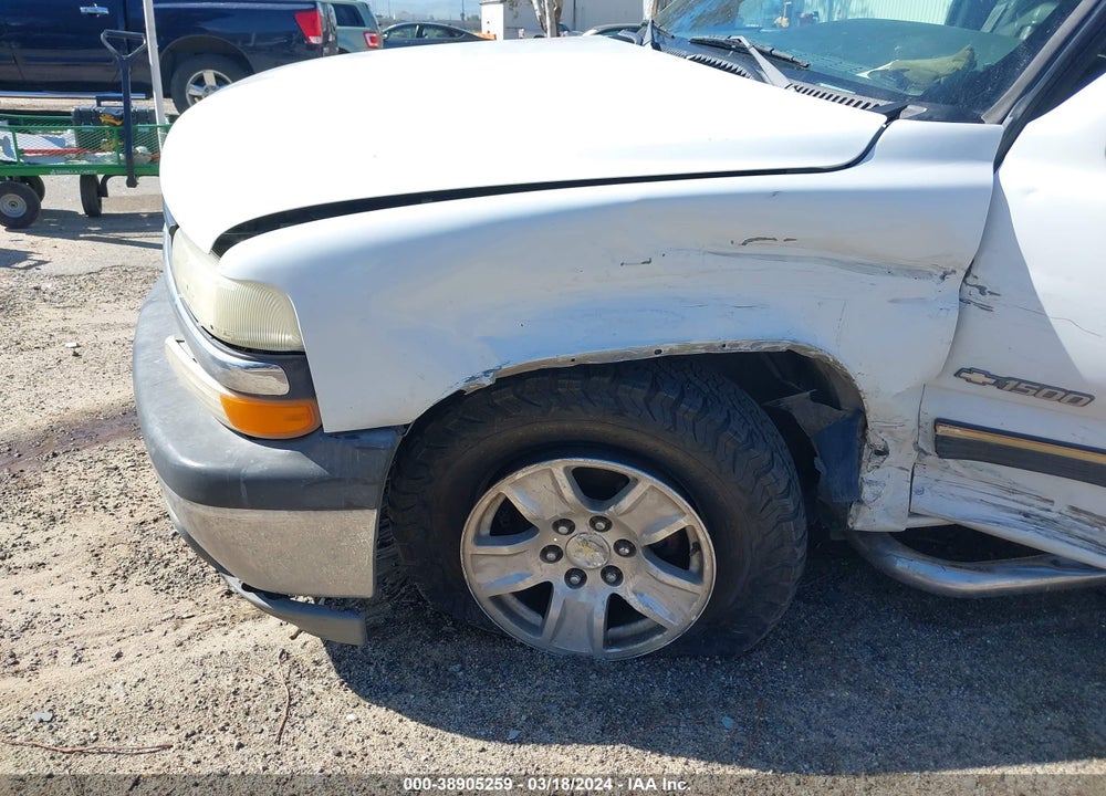 2001 CHEVROLET SILVERADO 1500 LS VIN: 1GCEC19T71E169520