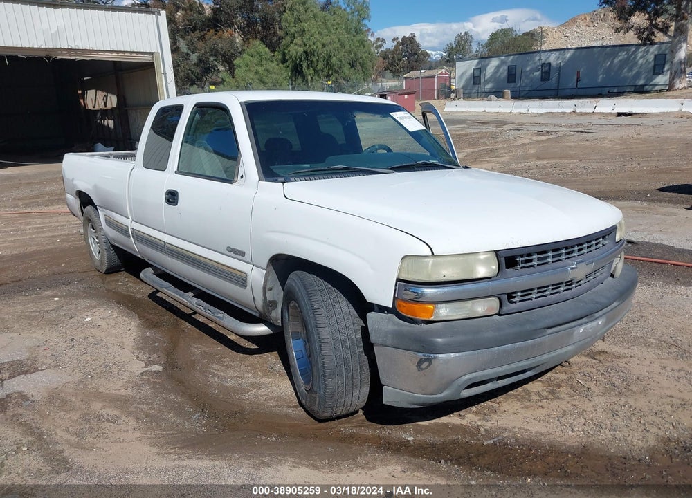 2001 CHEVROLET SILVERADO 1500 LS VIN: 1GCEC19T71E169520