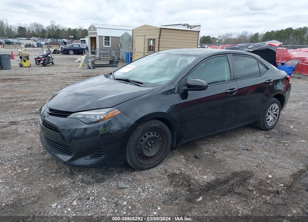 2017 TOYOTA COROLLA LE VIN: 2T1BURHE6HC785689