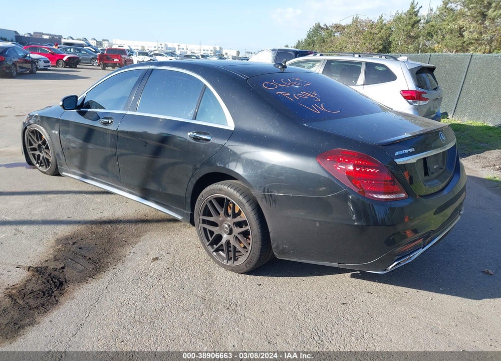 2015 MERCEDES-BENZ S 550 VIN: WDDUG8CB8FA156286