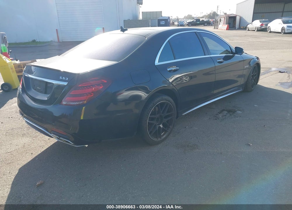 2015 MERCEDES-BENZ S 550 VIN: WDDUG8CB8FA156286
