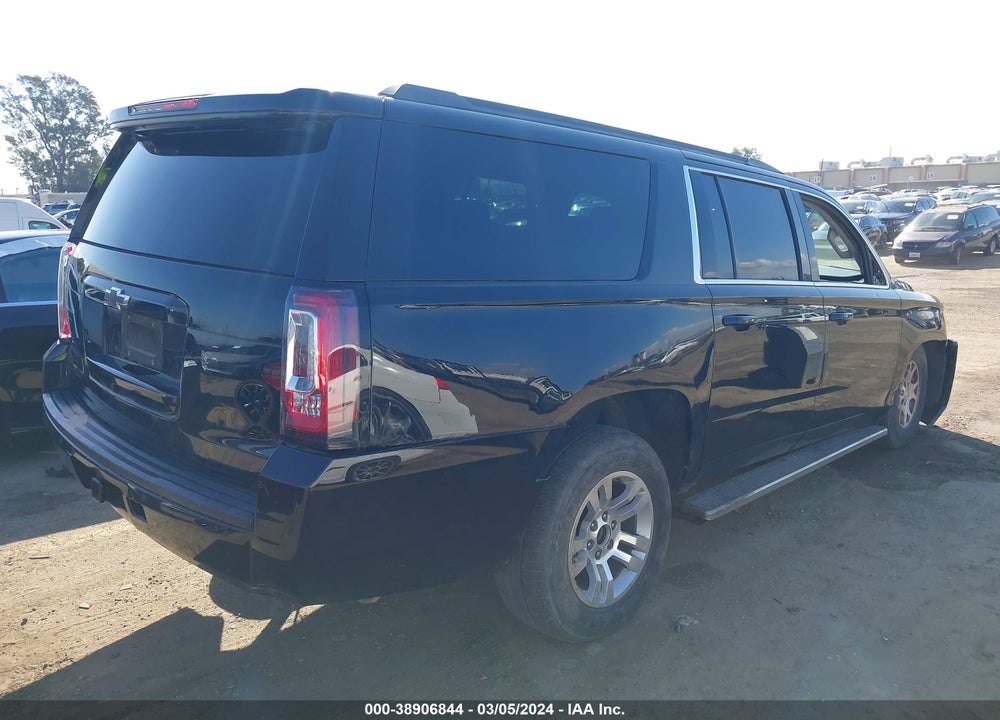 2017 CHEVROLET SUBURBAN LT VIN: 1GNSCHKC3HR221774