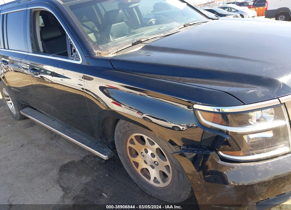 2017 CHEVROLET SUBURBAN LT VIN: 1GNSCHKC3HR221774