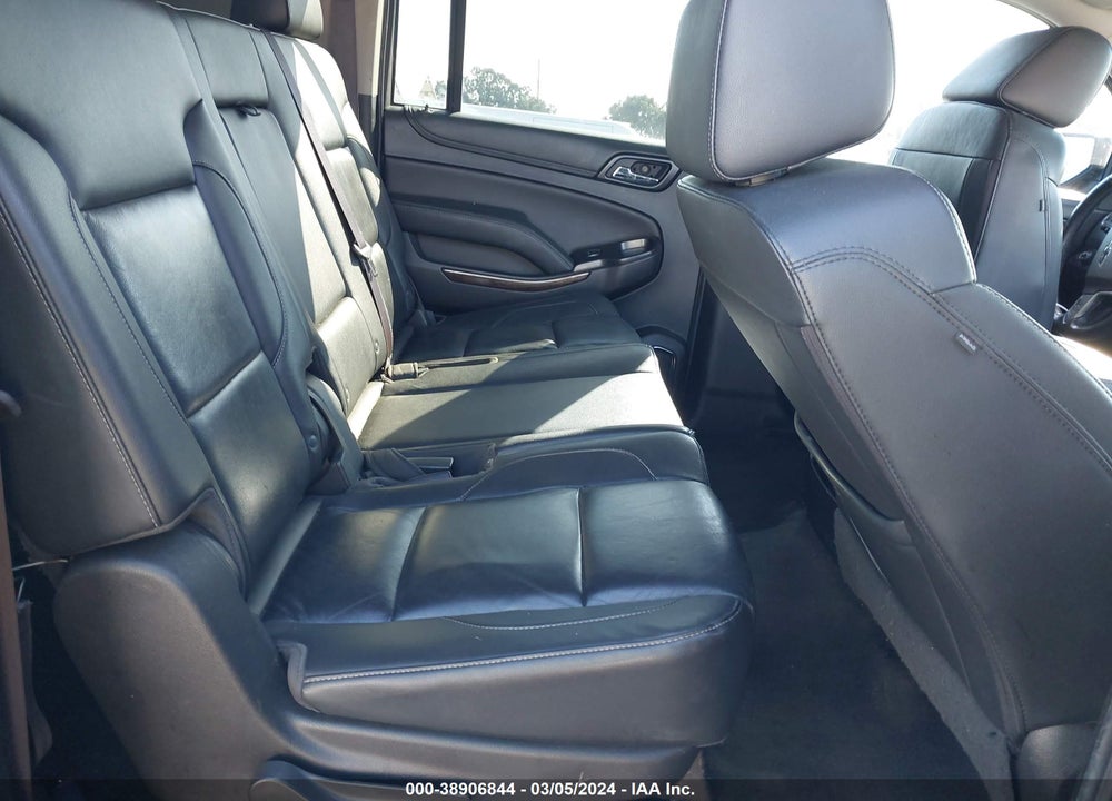 2017 CHEVROLET SUBURBAN LT VIN: 1GNSCHKC3HR221774