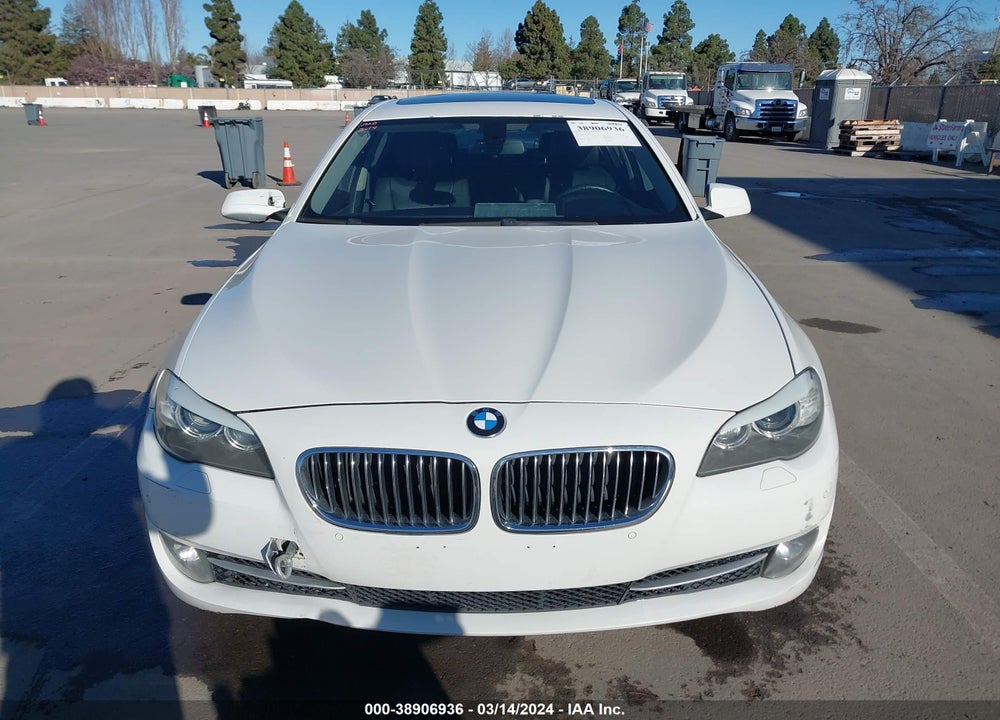 2013 BMW 5 SERIES VIN: WBAXG5C55DD229025