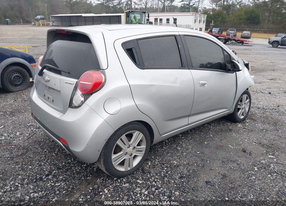 2014 CHEVROLET SPARK 1LT AUTO VIN: KL8CD6S95EC561437