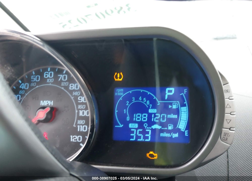 2014 CHEVROLET SPARK 1LT AUTO VIN: KL8CD6S95EC561437