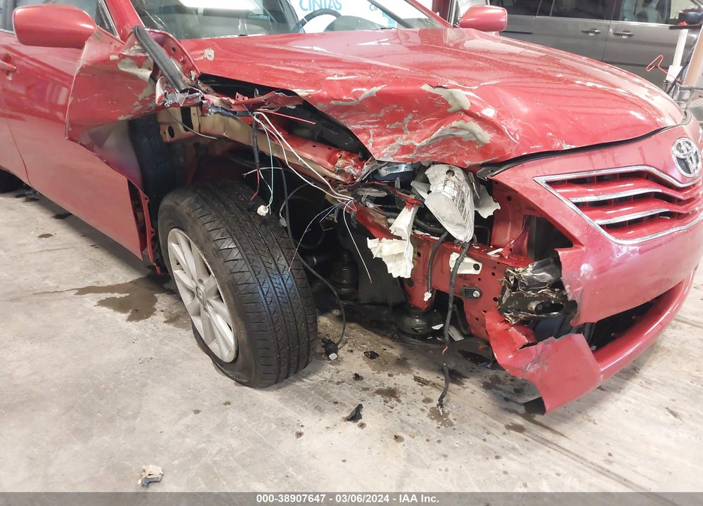 2010 TOYOTA CAMRY XLE VIN: 4T4BF3EK9AR083412