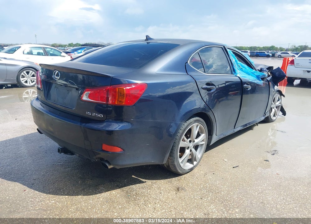 2009 LEXUS IS 250 VIN: JTHBK262795095324