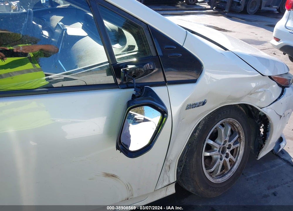 2017 TOYOTA PRIUS PRIME PREMIUM VIN: JTDKARFP3H3056958
