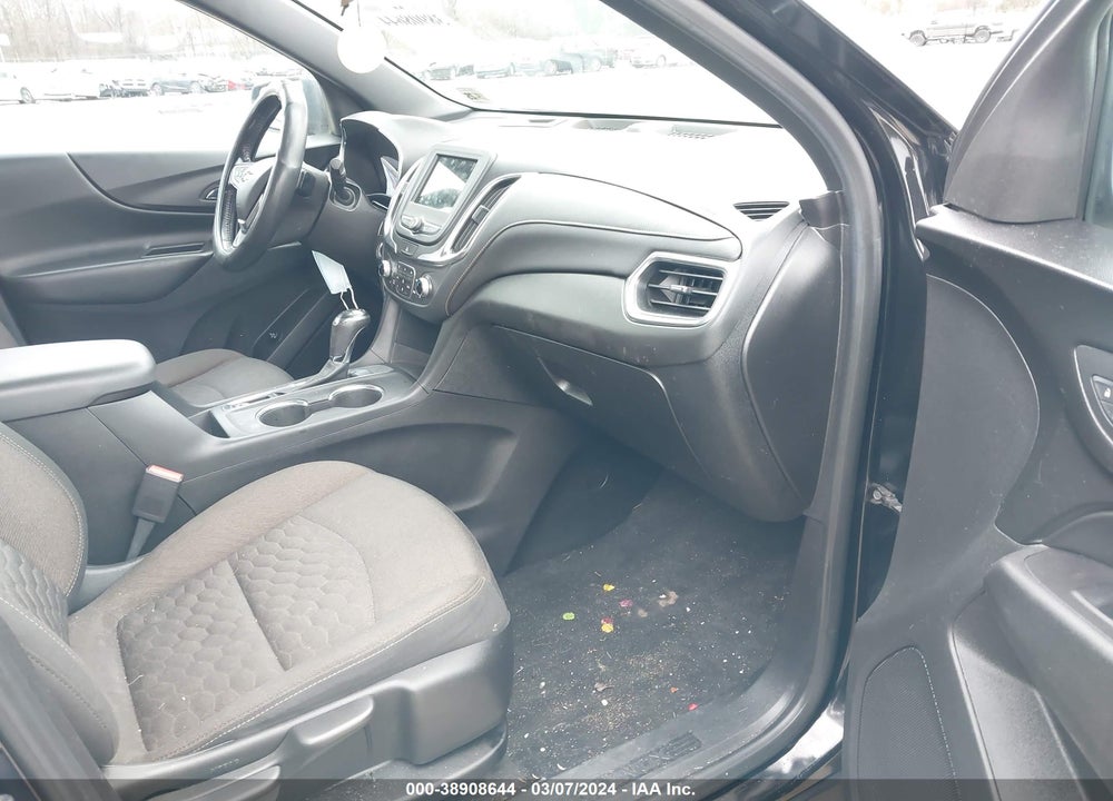 2019 CHEVROLET EQUINOX LT VIN: 2GNAXJEVXK6153058