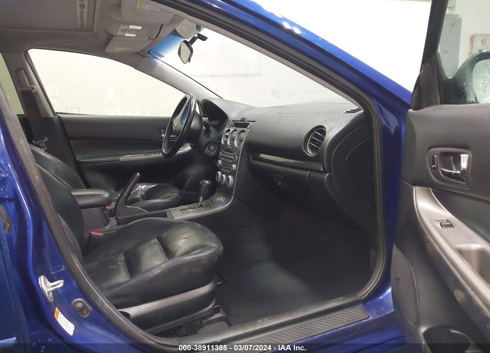 2003 MAZDA 6 S VIN: 1YVHP80D435M41146