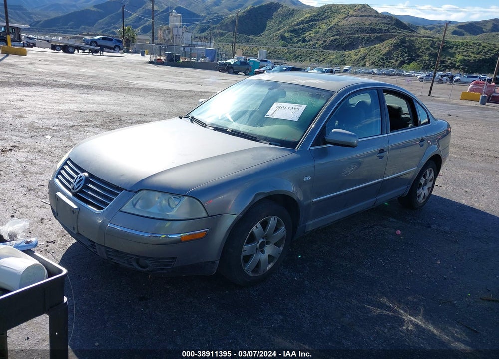 2003 VOLKSWAGEN PASSAT GLX VIN: WVWRH63B33P436188