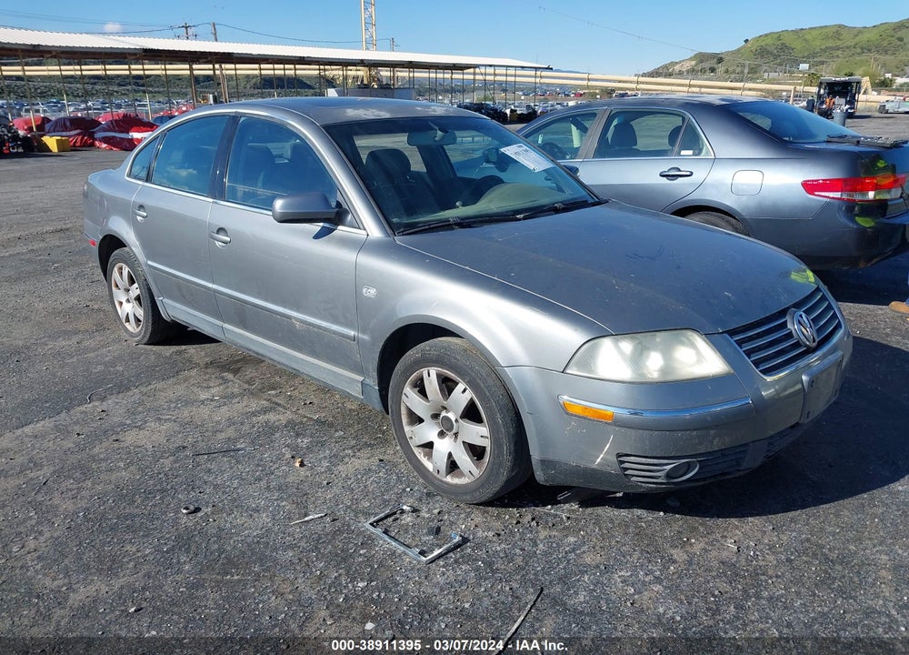 2003 VOLKSWAGEN PASSAT GLX VIN: WVWRH63B33P436188