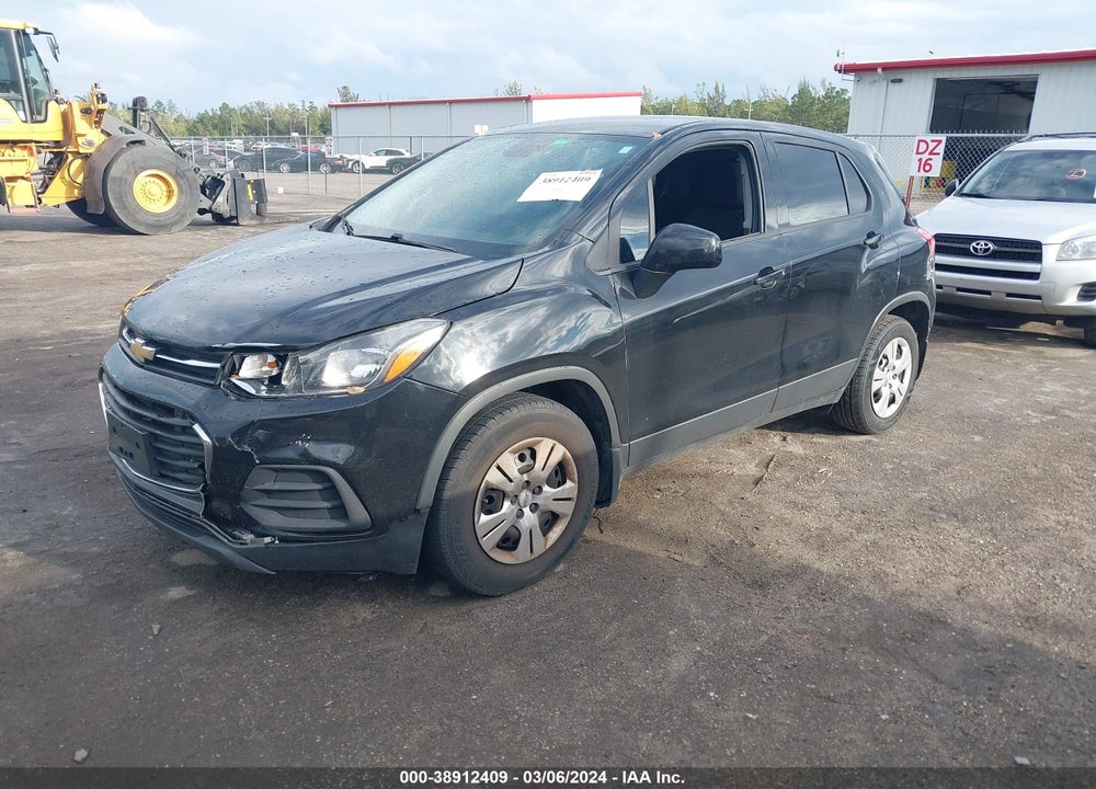 2018 CHEVROLET TRAX LS VIN: 3GNCJKSB1JL269561