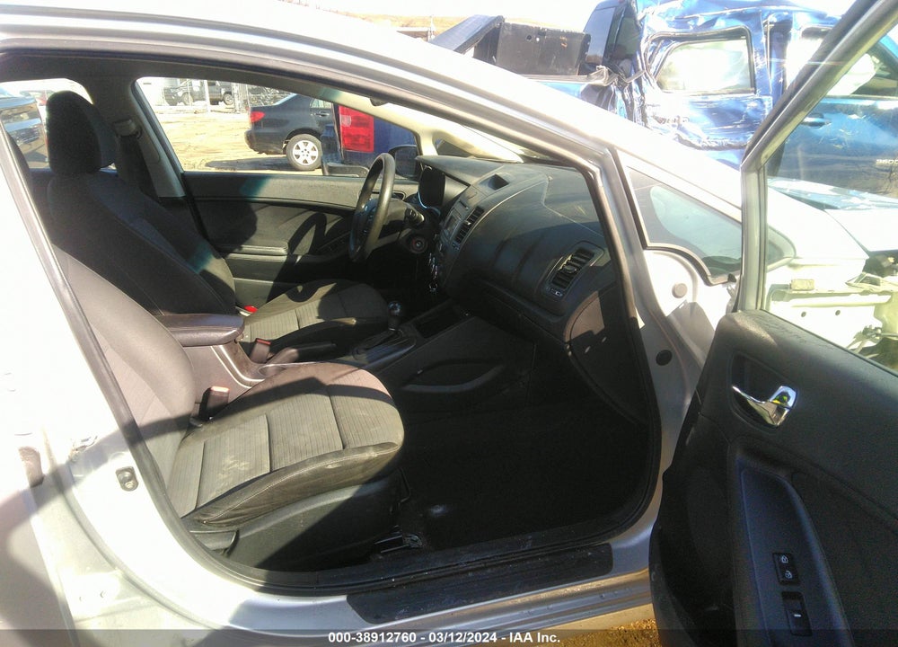 2014 KIA FORTE LX VIN: KNAFX4A67E5236457