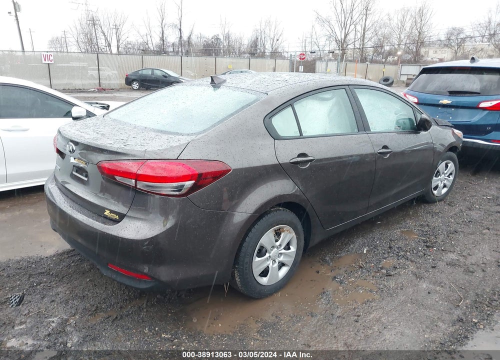2017 KIA FORTE LX VIN: 3KPFL4A76HE048271
