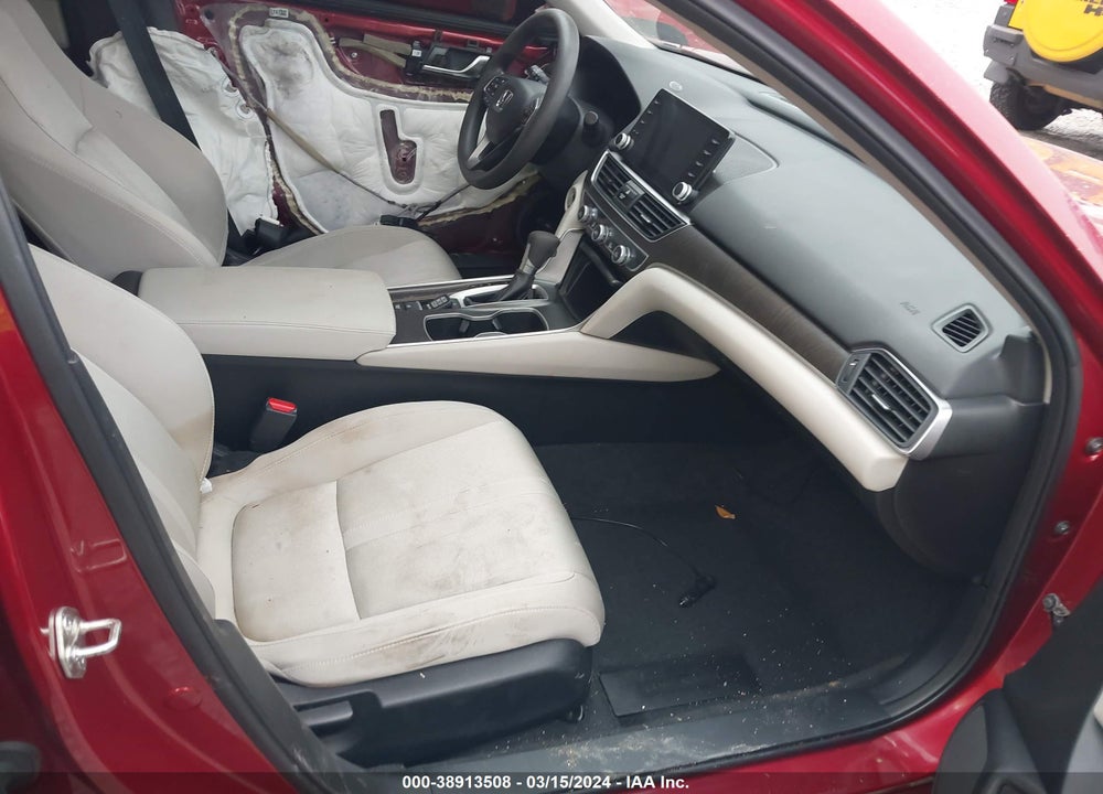 2018 HONDA ACCORD EX VIN: 1HGCV1F43JA132696