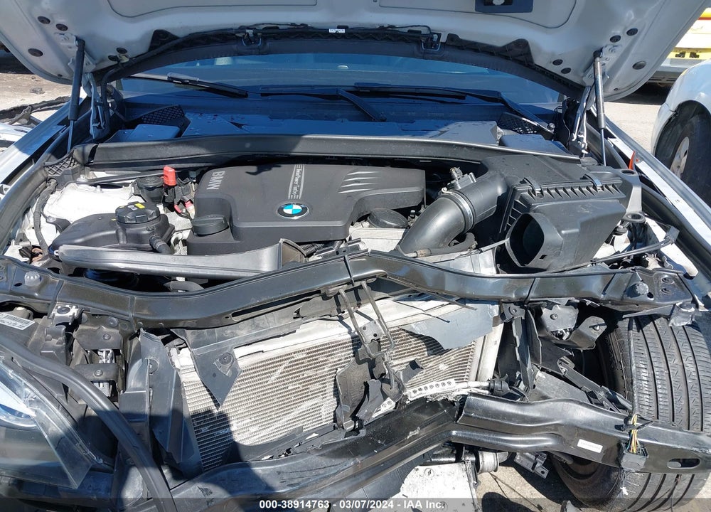 2015 BMW X1 XDRIVE28I VIN: WBAVL1C52FVY33057
