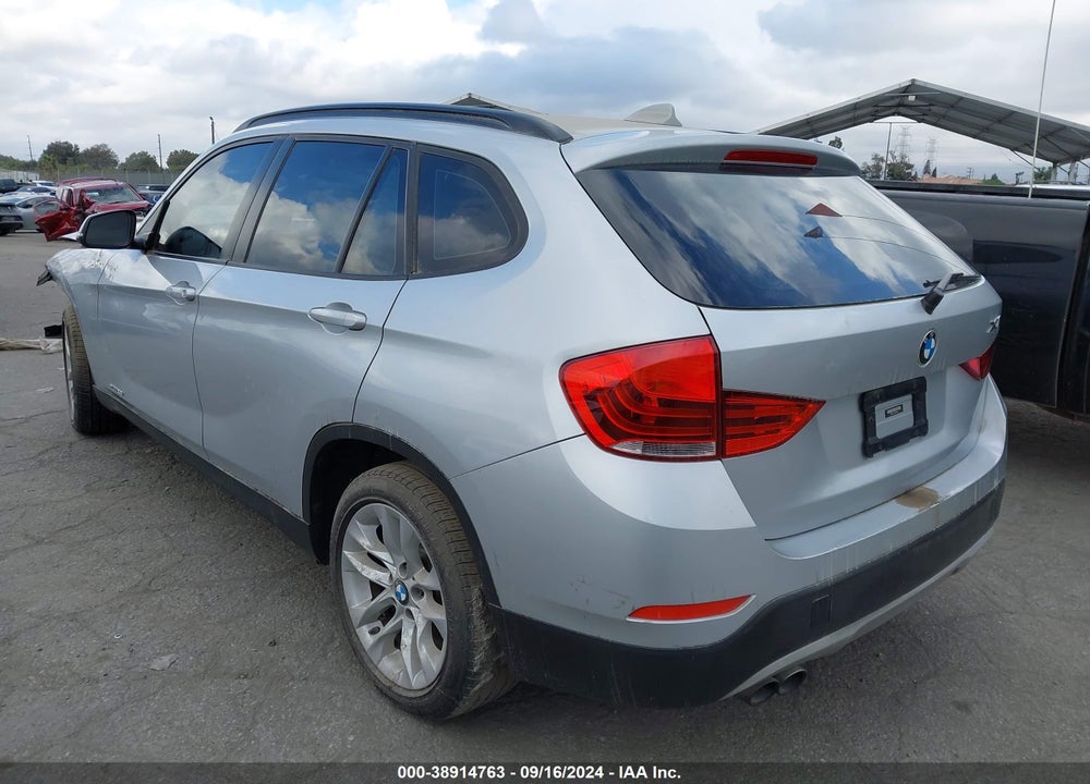 2015 BMW X1 XDRIVE28I VIN: WBAVL1C52FVY33057