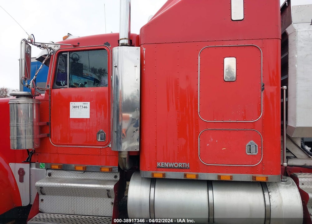1990 KENWORTH W900 W900 VIN: 2XKWDB9X0LM555651