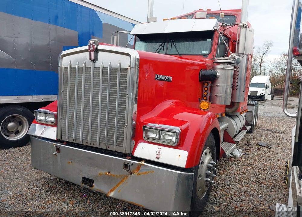 1990 KENWORTH W900 W900 VIN: 2XKWDB9X0LM555651