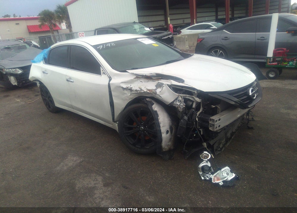 2018 NISSAN ALTIMA 2.5 SR VIN: 1N4AL3AP1JC224148
