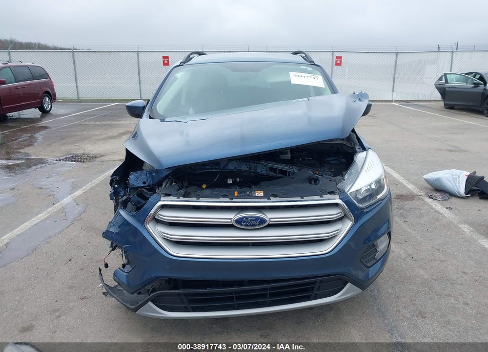 2018 FORD ESCAPE SE VIN: 1FMCU0GD7JUC87126