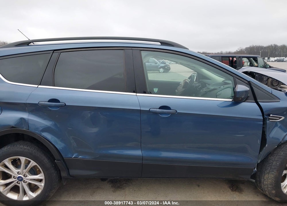 2018 FORD ESCAPE SE VIN: 1FMCU0GD7JUC87126