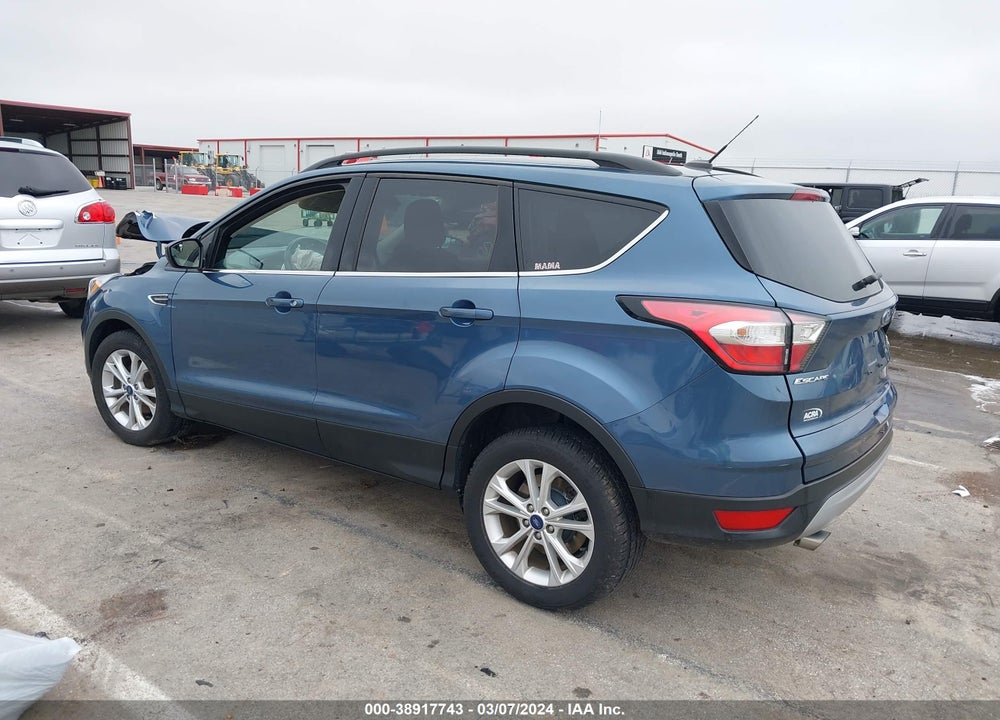 2018 FORD ESCAPE SE VIN: 1FMCU0GD7JUC87126