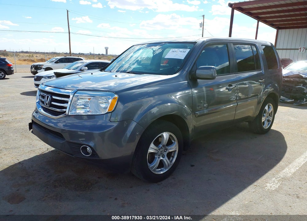 2013 HONDA PILOT EX VIN: 5FNYF4H42DB052978