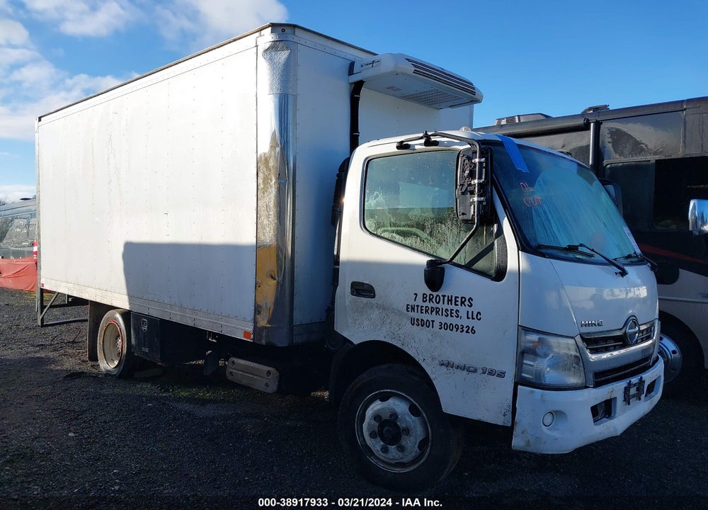 2018 HINO XJC720/XFC720 VIN: JHHRDM2HXJK005294