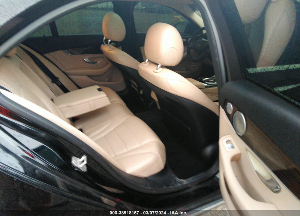 2015 MERCEDES-BENZ C 300 VIN: 55SWF4JB3FU049881