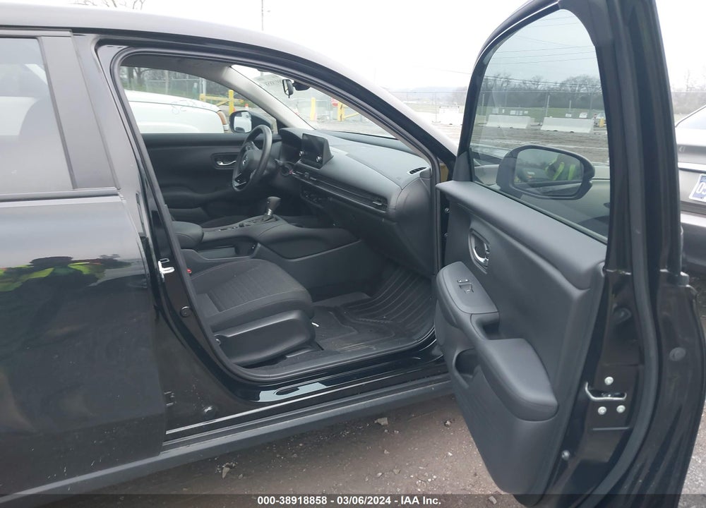 2024 HONDA HR-V 2WD LX VIN: 3CZRZ1H32RM714038