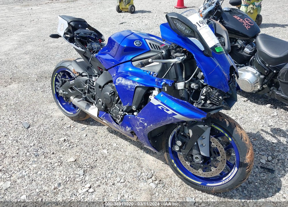 2020 YAMAHA YZFR1 VIN: JYARN66E6LA000495