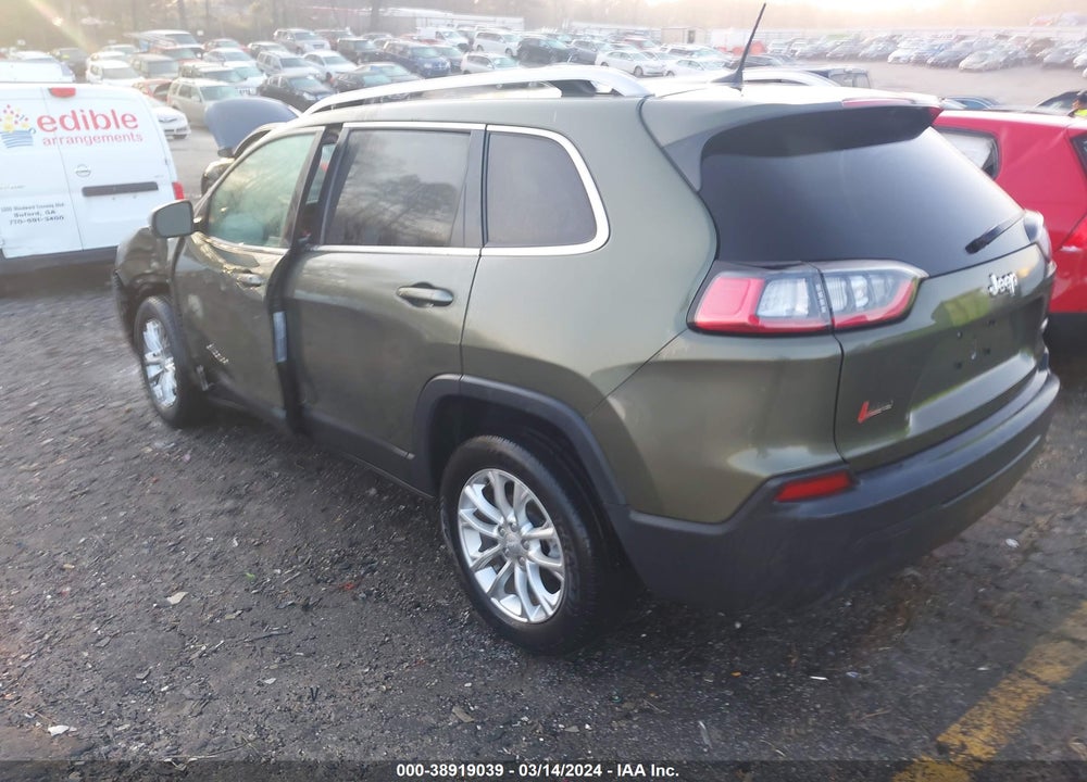 2019 JEEP CHEROKEE LATITUDE FWD VIN: 1C4PJLCB8KD357710