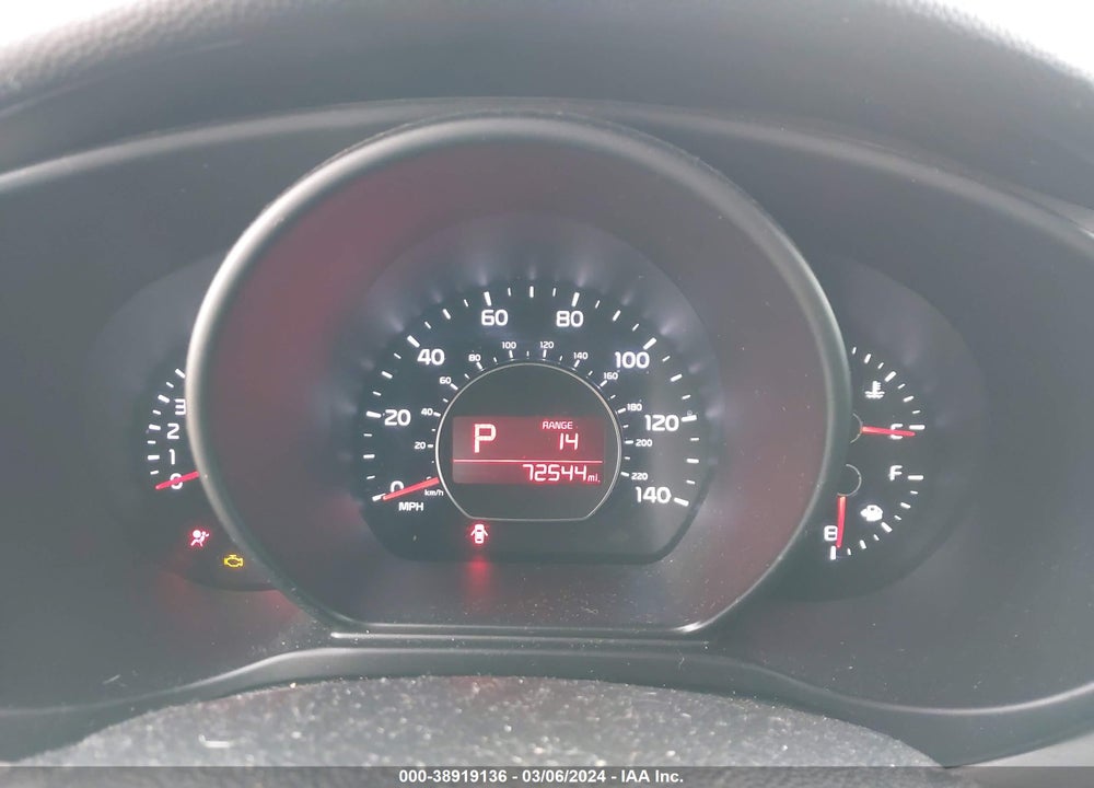 2017 KIA SOUL VIN: KNDJN2A2XH7504379